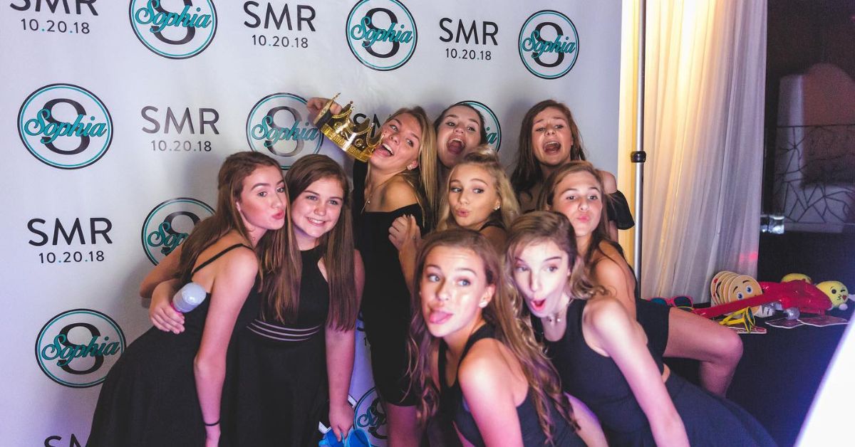 How the Right DJ Can Create the Perfect Sweet 16 Atmosphere