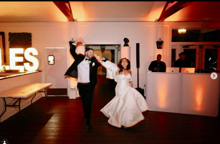 Reasons Couples Skip the Playlist and Hire a Wedding DJ
